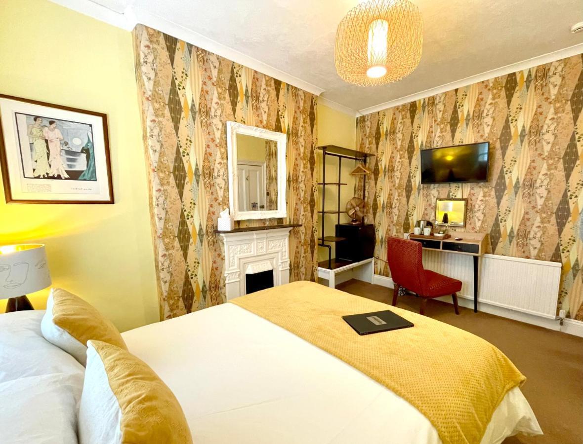 The Earlsdale Bed And Breakfast Ильфракомб Экстерьер фото